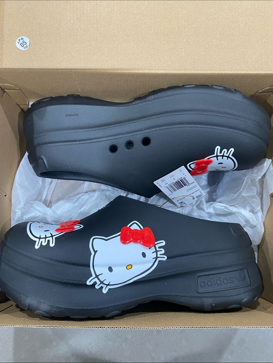 Adidas Stan Smith Shoes - NIB adidas hello kitty stan smith mule womens 10